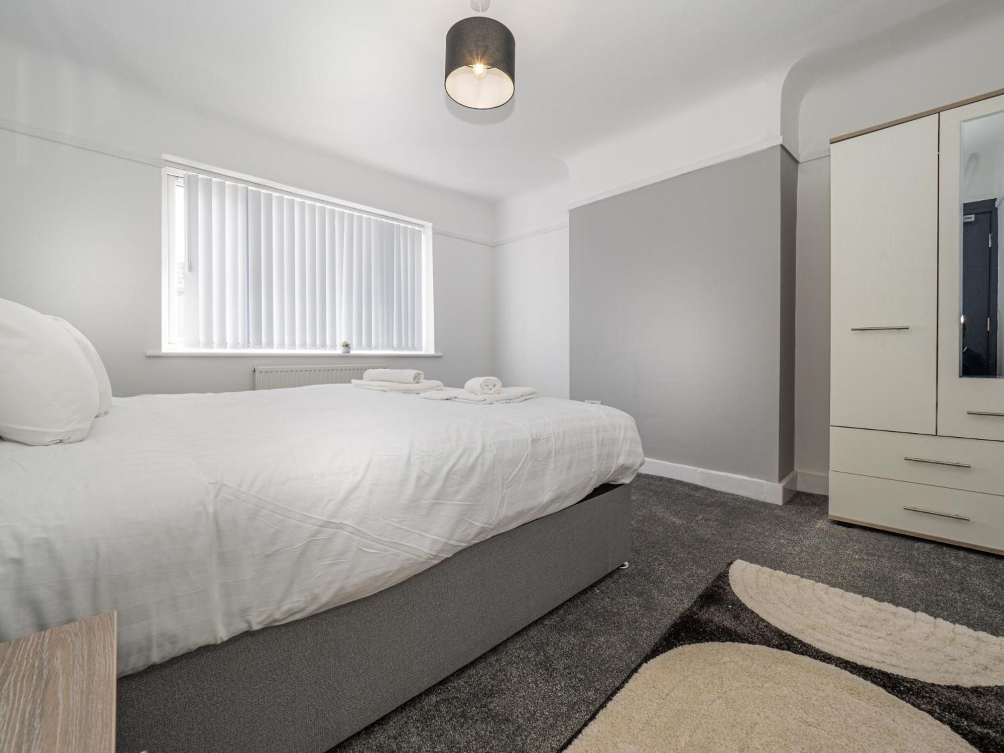 3Br Haven Retreat In Wallasey With Free Street Parking Exterior foto